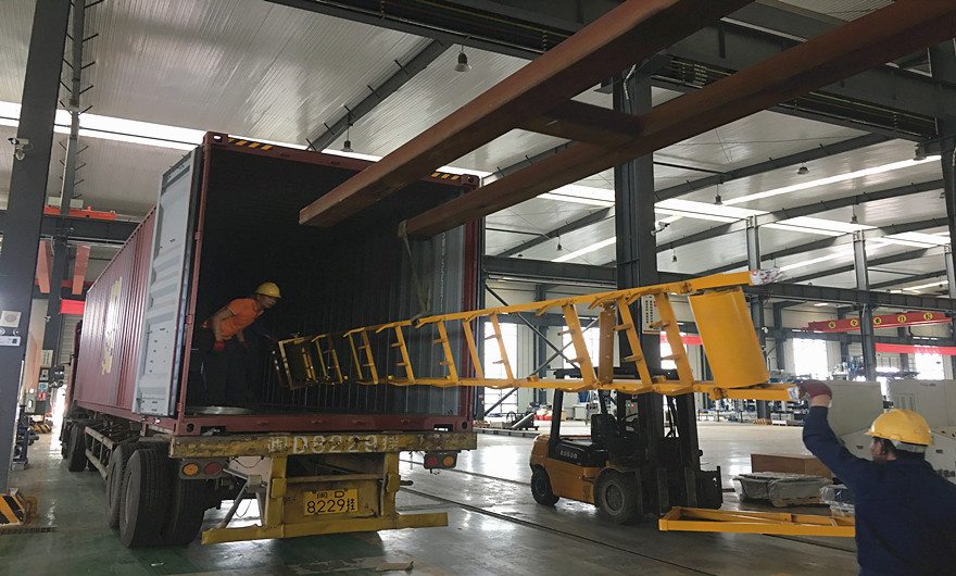 項(xiàng)目發(fā)貨|泉工股份QT6全自動(dòng)砌塊成型機(jī)生產(chǎn)線發(fā)貨巴哈馬群島，助力市政建設(shè)