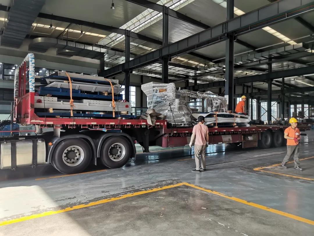 項目發(fā)貨|策尼特ZN900C型全自動砌塊成型機生產(chǎn)線發(fā)貨吉林，助力市政建設(shè)！