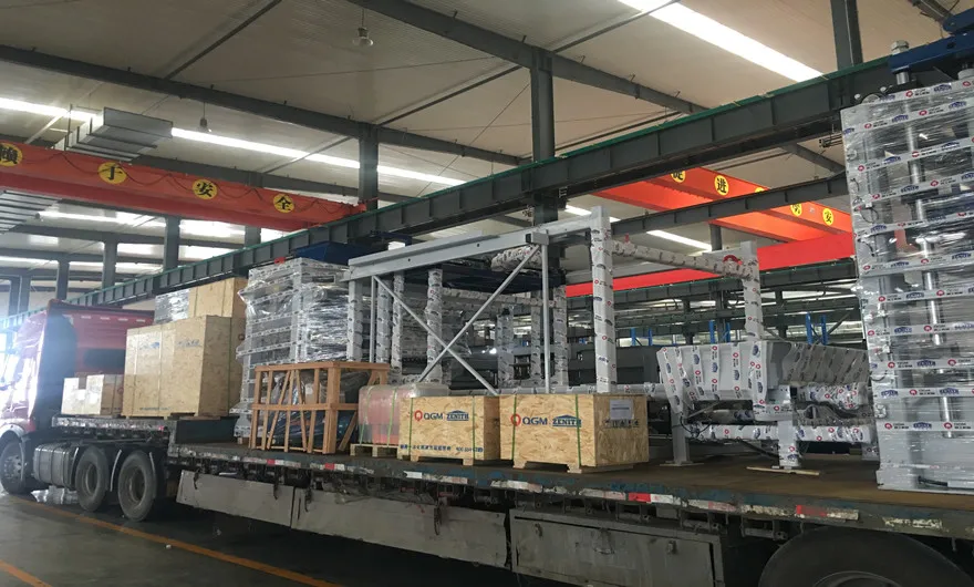 項(xiàng)目發(fā)貨|策尼特ZN900C型全自動砌塊成型生產(chǎn)線發(fā)貨新疆，助力市政建設(shè)