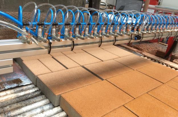 國(guó)際先進(jìn)制磚工藝，給您多樣式制磚選擇